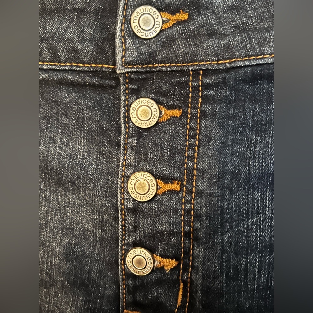 m jeans by Maurice Button-Fly Plus Size Denim Shorts, 6” inseam, dark wash, 20 - Picture 2 of 6